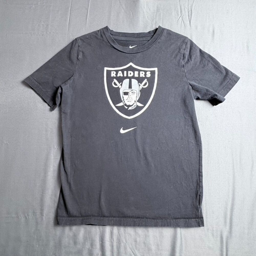 NIKE Oakland LA Raiders NFL Football Youth T-shirt Medium Athletic Sports Kids